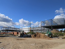 承德亞歐果仁有限公司在建杏核破碎、杏仁脫苦車間項目初見規(guī)模